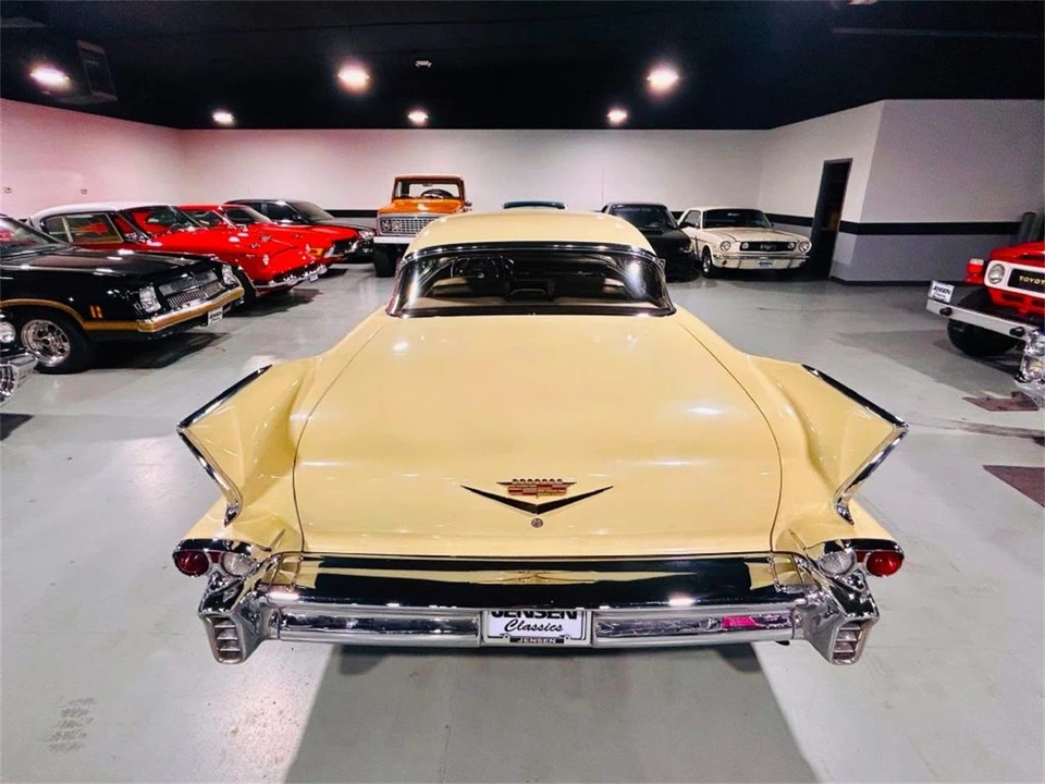 1958 Cadillac Series 62 4th Gen - Image 20 of 31