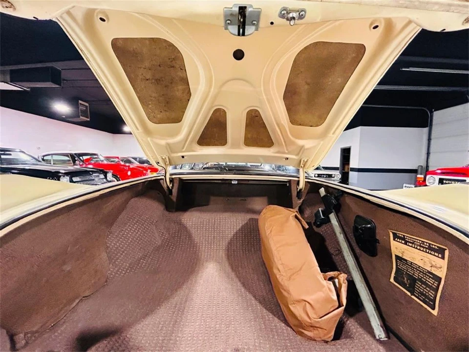 1958 Cadillac Series 62 4th Gen - Image 25 of 31