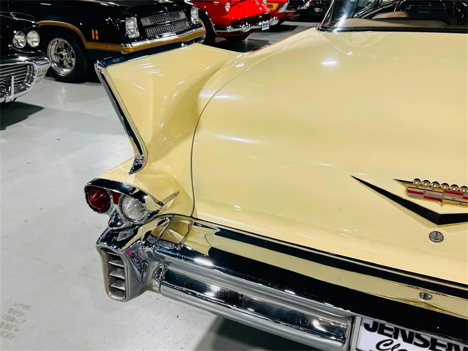 1958 Cadillac Series 62 4th Gen - Image 21 of 31