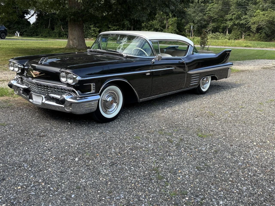 1958 Cadillac DeVille - Image 4 of 19