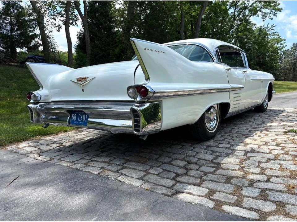 1958 Cadillac DeVille - Image 5 of 24