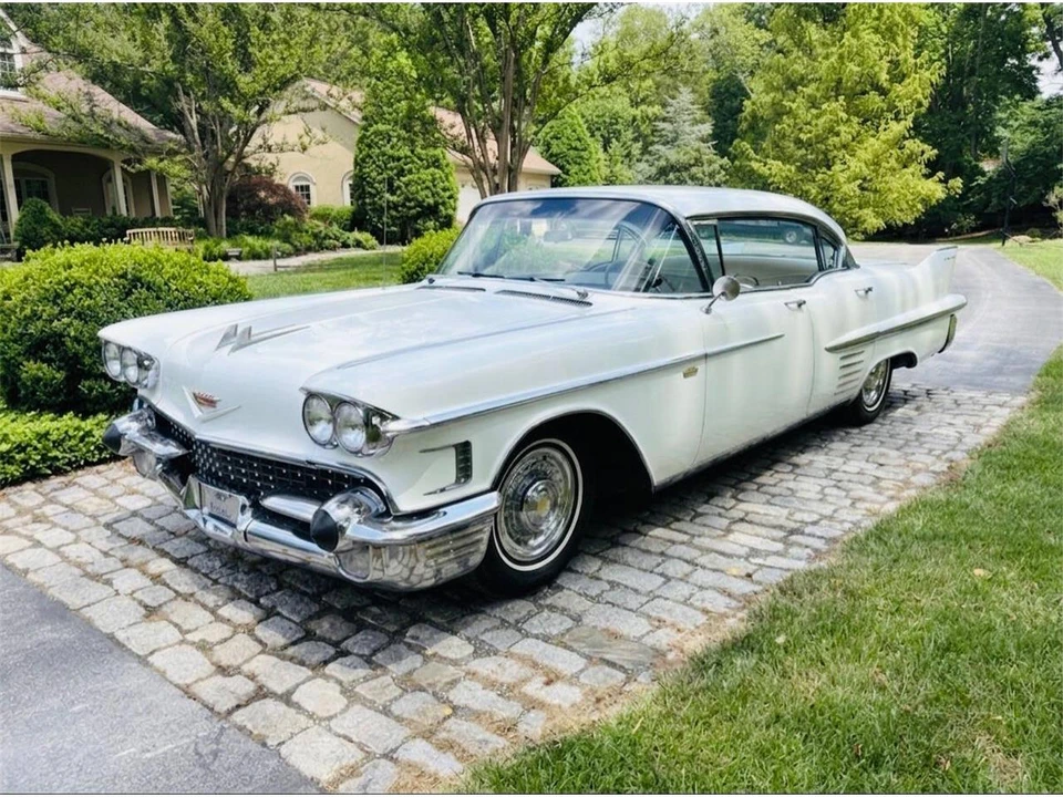 1958 Cadillac DeVille - Image 6 of 24