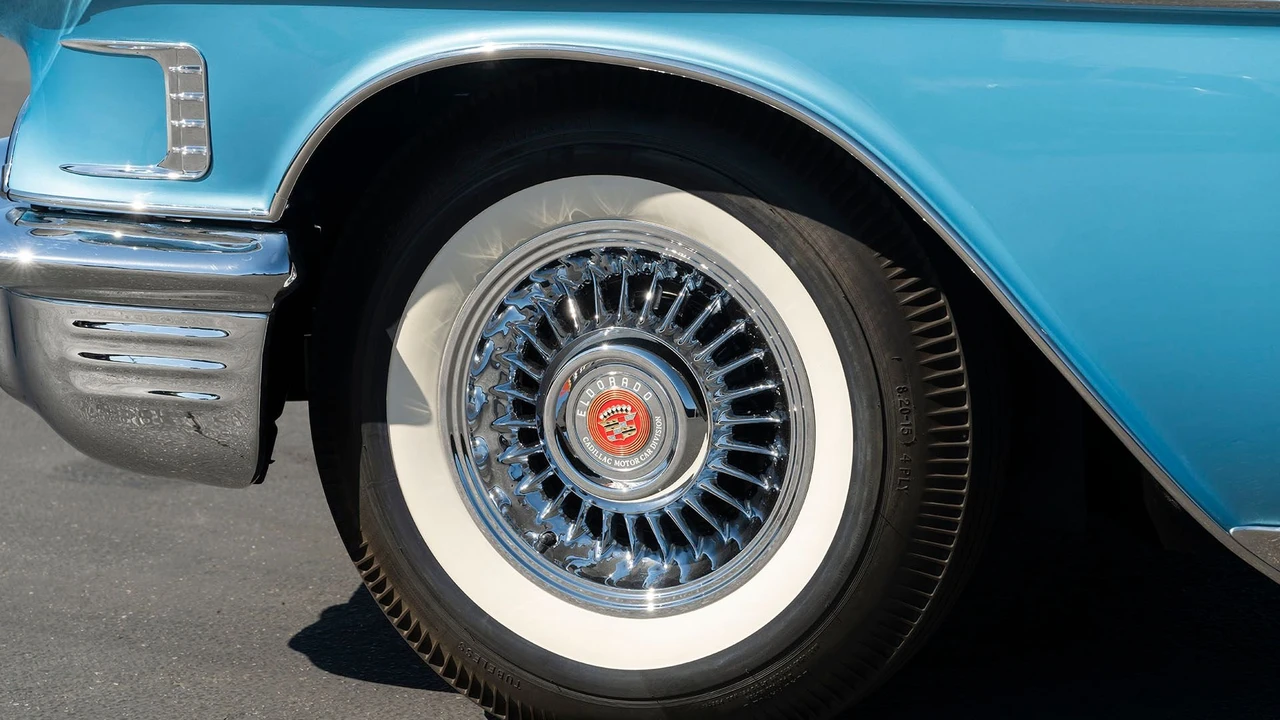 1958 Cadillac Series 62 4th Gen - Image 25 of 31