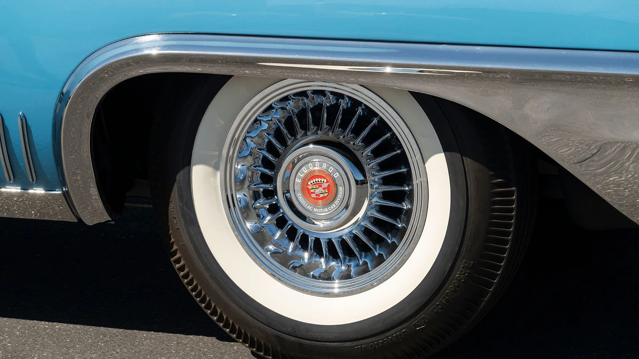 1958 Cadillac Series 62 4th Gen - Image 21 of 31