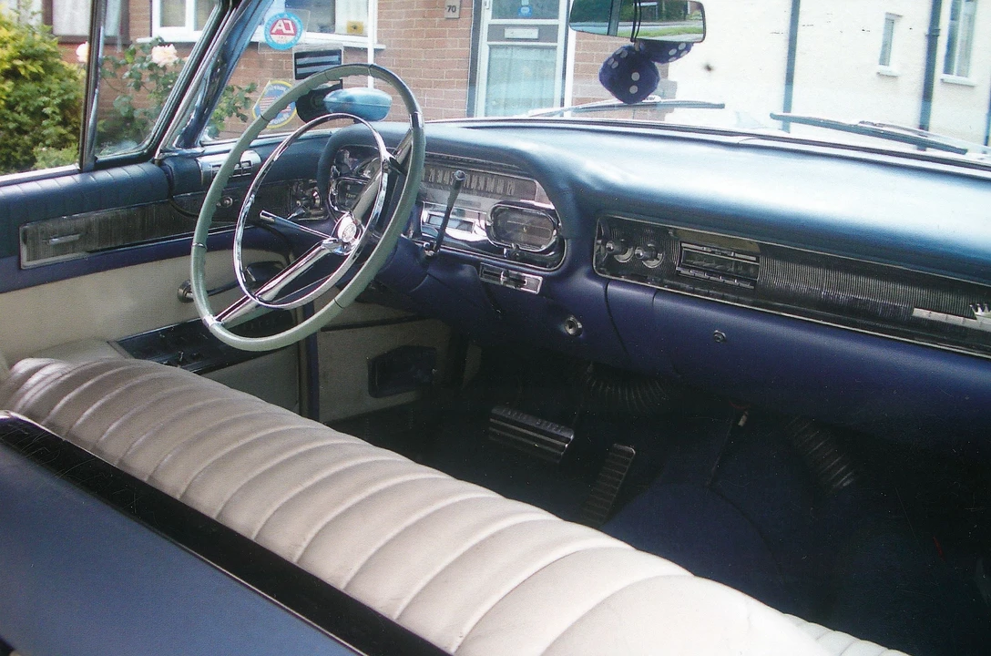 1958 Cadillac Eldorado 3rd Gen - Image 2 of 4