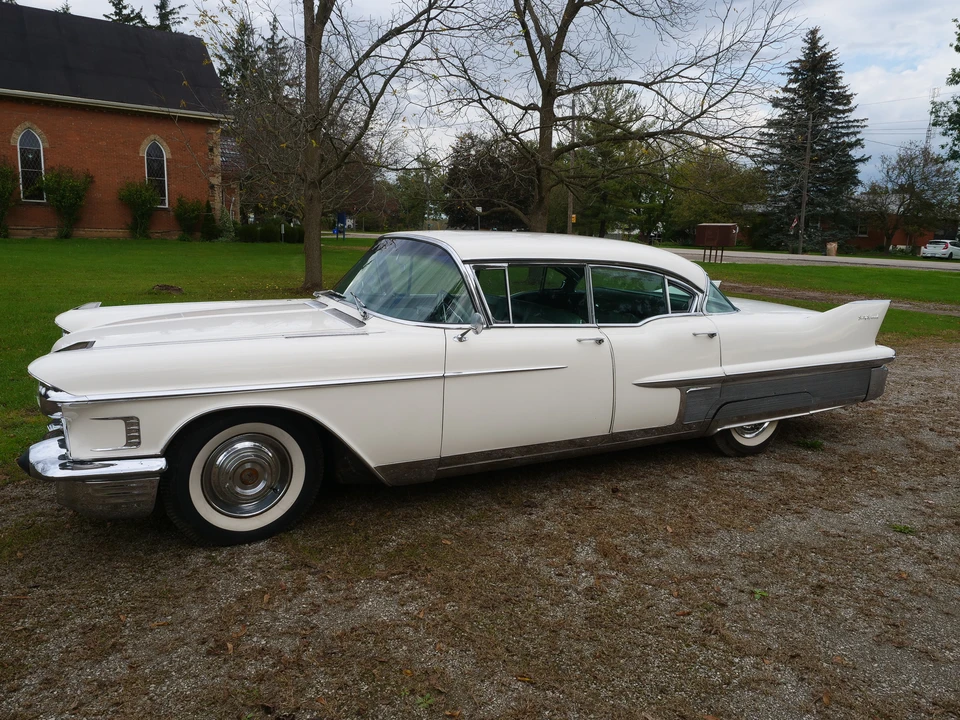1958 Cadillac Sixty Special - Image 17 of 31