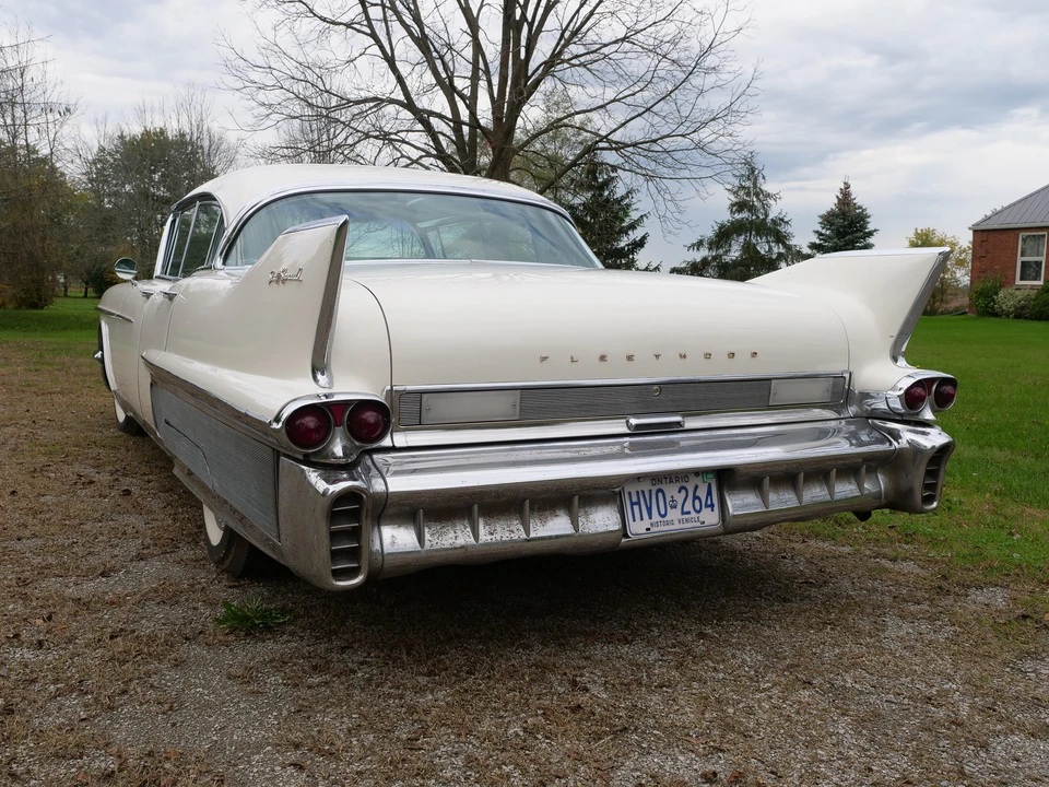 1958 Cadillac Sixty Special - Image 12 of 31