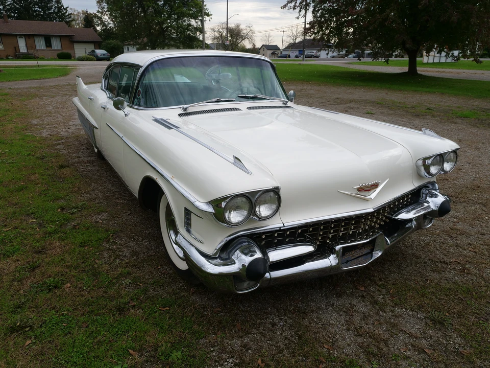 1958 Cadillac Sixty Special - Image 5 of 31