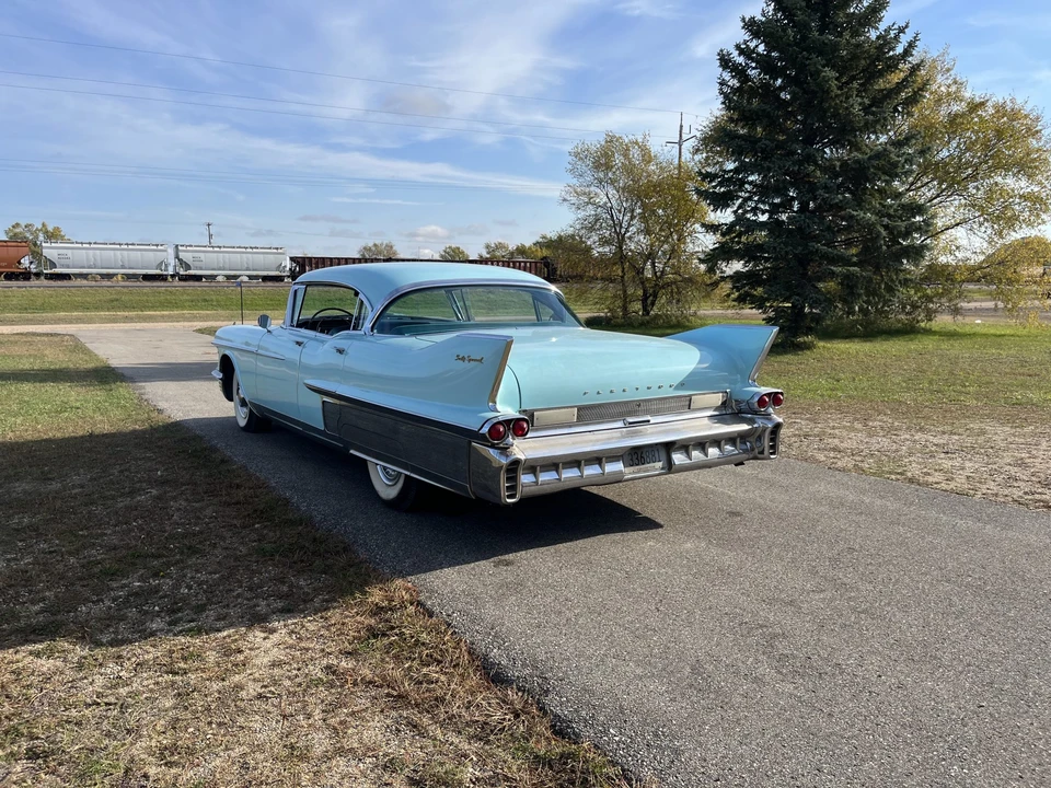 1958 Cadillac Sixty Special - Image 8 of 31