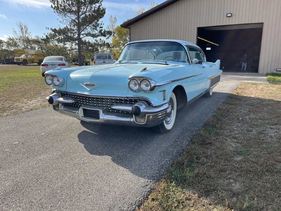 1958 Cadillac Sixty Special - Image 12 of 31