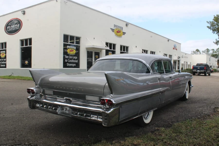 1958 Cadillac Series 60 - Image 3 of 12