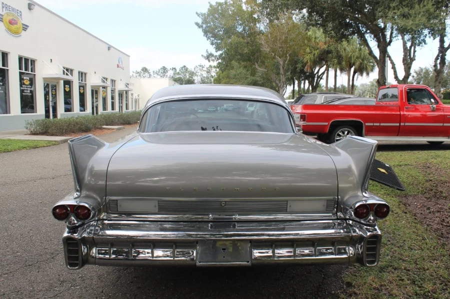 1958 Cadillac Series 60 - Image 10 of 12