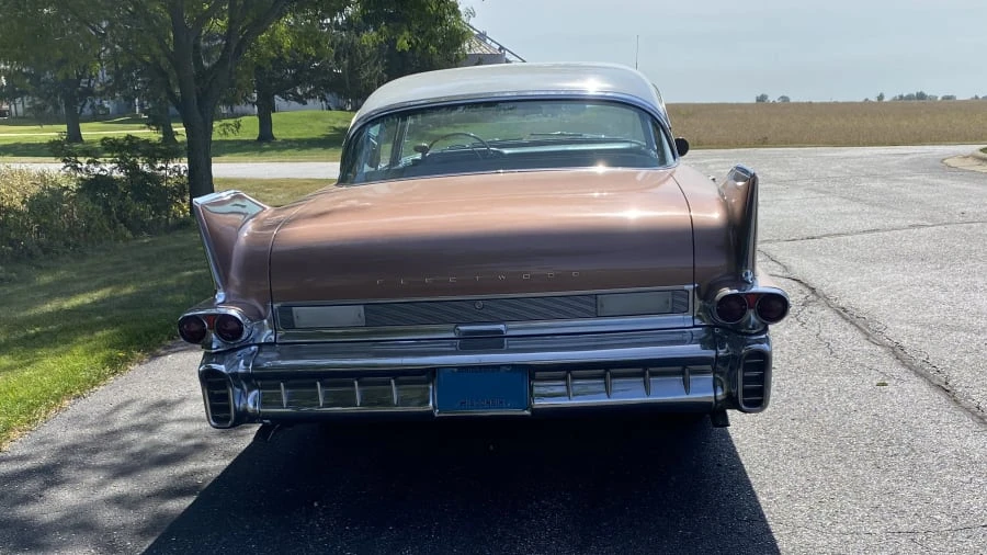 1958 Cadillac Sixty Special - Image 11 of 13