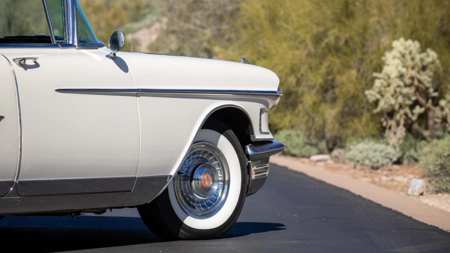 1958 Cadillac Sixty Special - Image 10 of 24