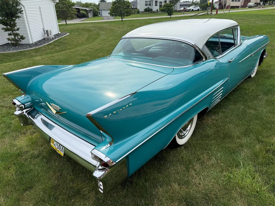 1958 Cadillac Series 62 4th Gen - Image 11 of 31