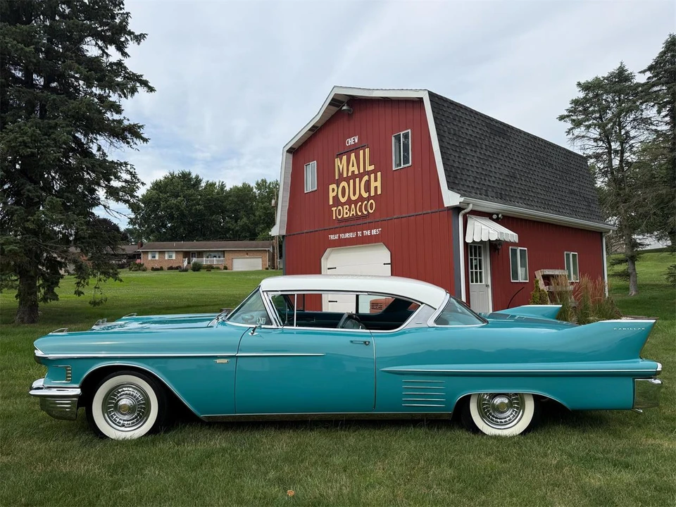 1958 Cadillac Series 62 4th Gen - Image 26 of 31
