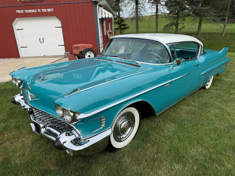 1958 Cadillac Series 62 4th Gen - Image 28 of 31
