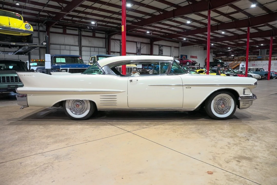 1958 Cadillac Series 62 4th Gen - Image 10 of 31