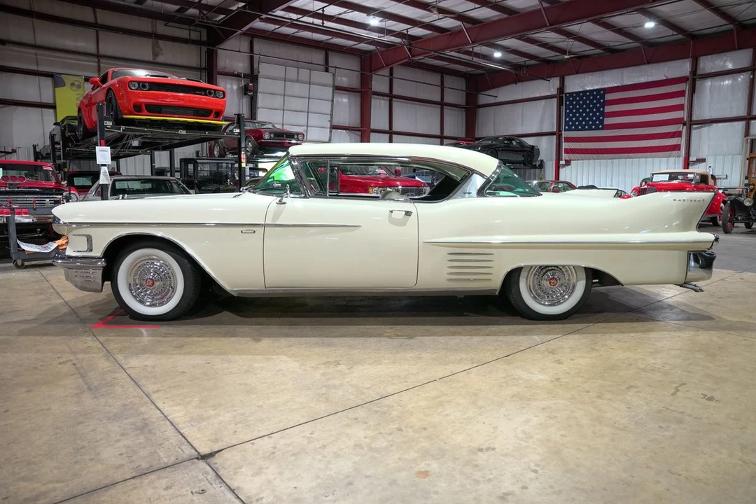 1958 Cadillac Series 62 4th Gen - Image 4 of 31
