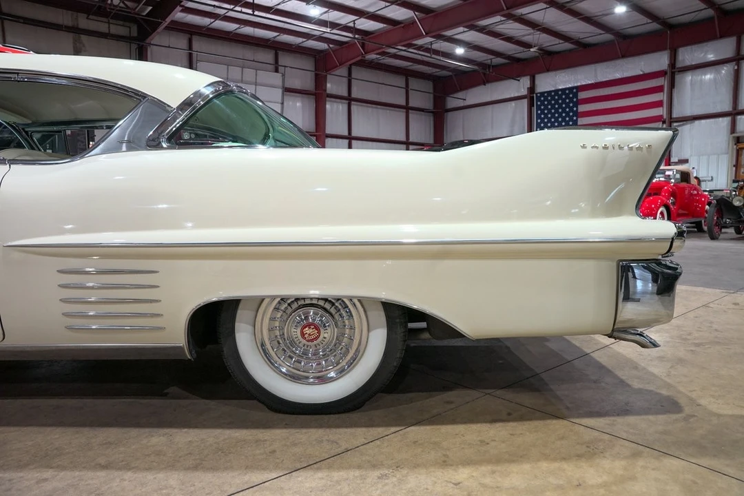 1958 Cadillac Series 62 4th Gen - Image 5 of 31