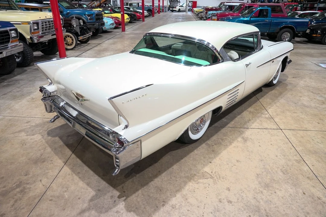 1958 Cadillac Series 62 4th Gen - Image 17 of 31