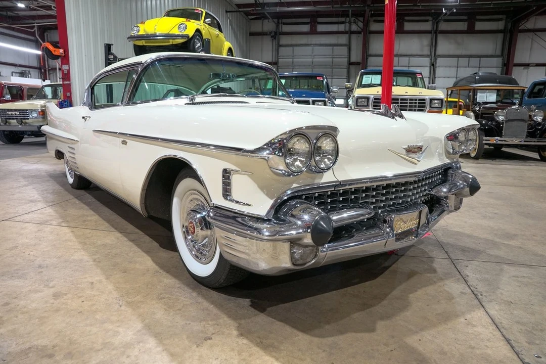 1958 Cadillac Series 62 4th Gen - Image 12 of 31