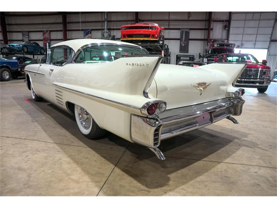 1958 Cadillac Series 62 4th Gen - Image 6 of 31