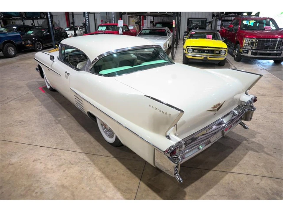 1958 Cadillac Series 62 4th Gen - Image 16 of 31
