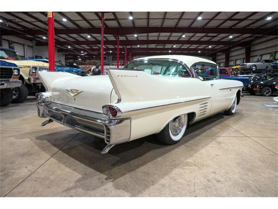 1958 Cadillac Series 62 4th Gen - Image 8 of 31