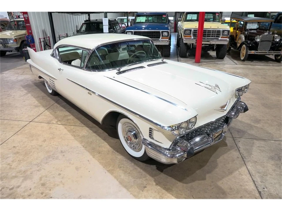 1958 Cadillac Series 62 4th Gen - Image 14 of 31