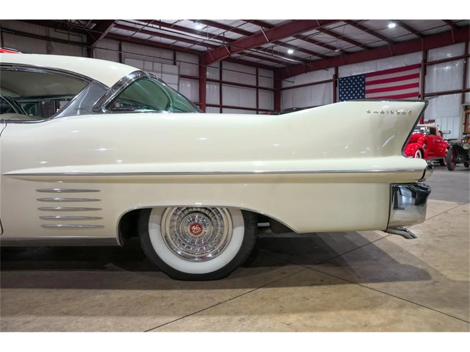 1958 Cadillac Series 62 4th Gen - Image 5 of 31