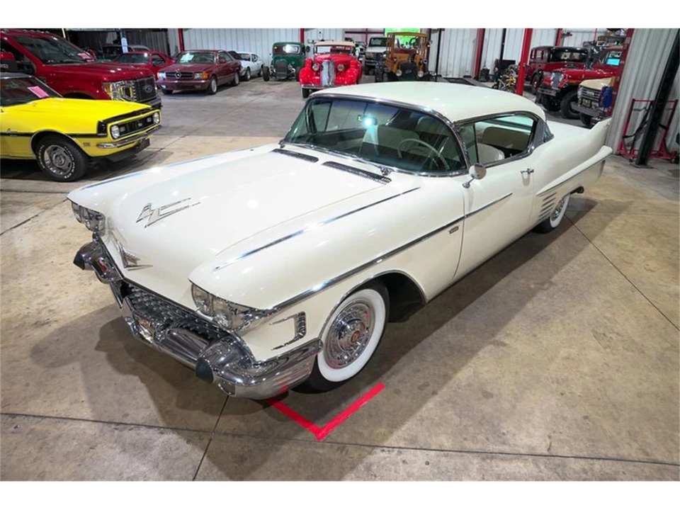 1958 Cadillac Series 62 4th Gen - Image 15 of 31