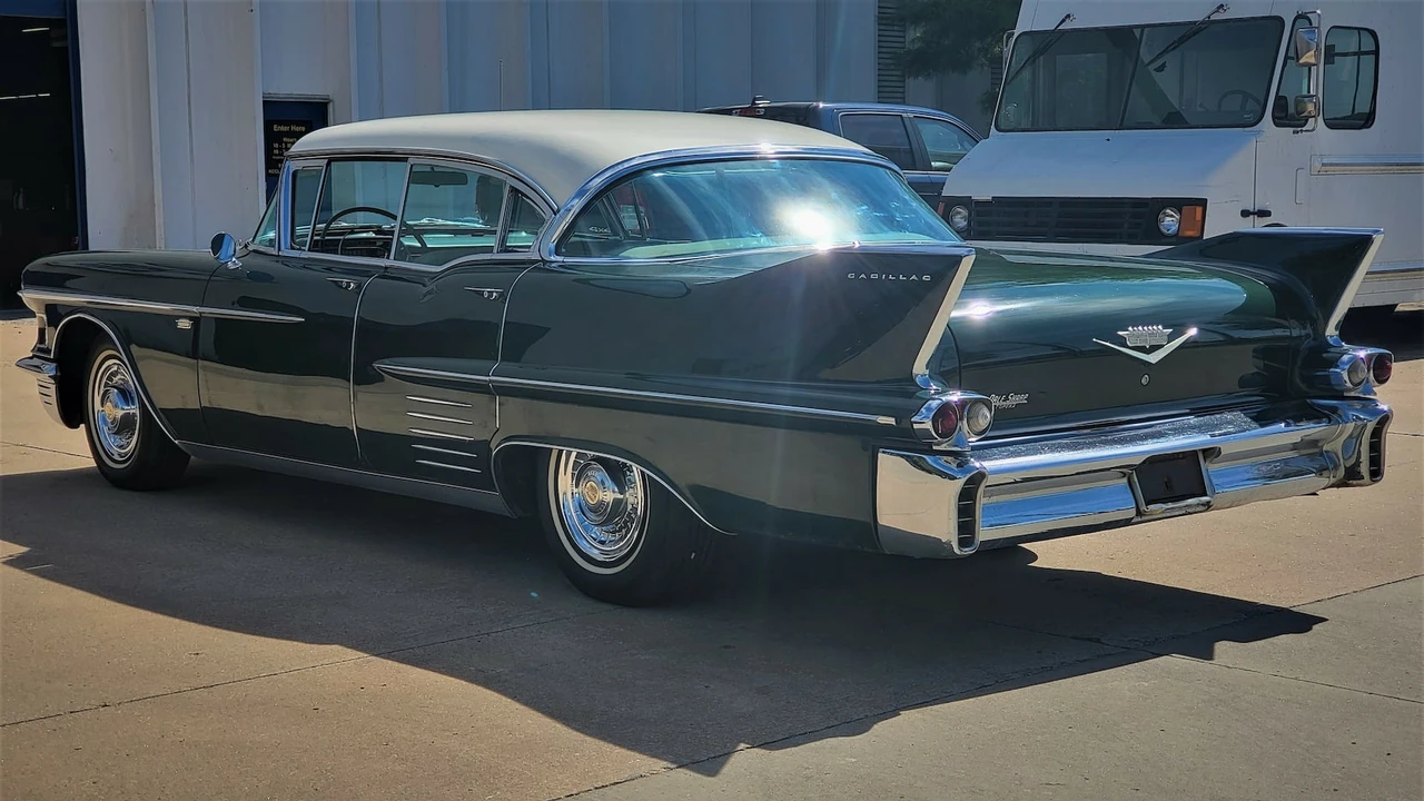 1958 Cadillac Series 62 4th Gen - Image 5 of 6