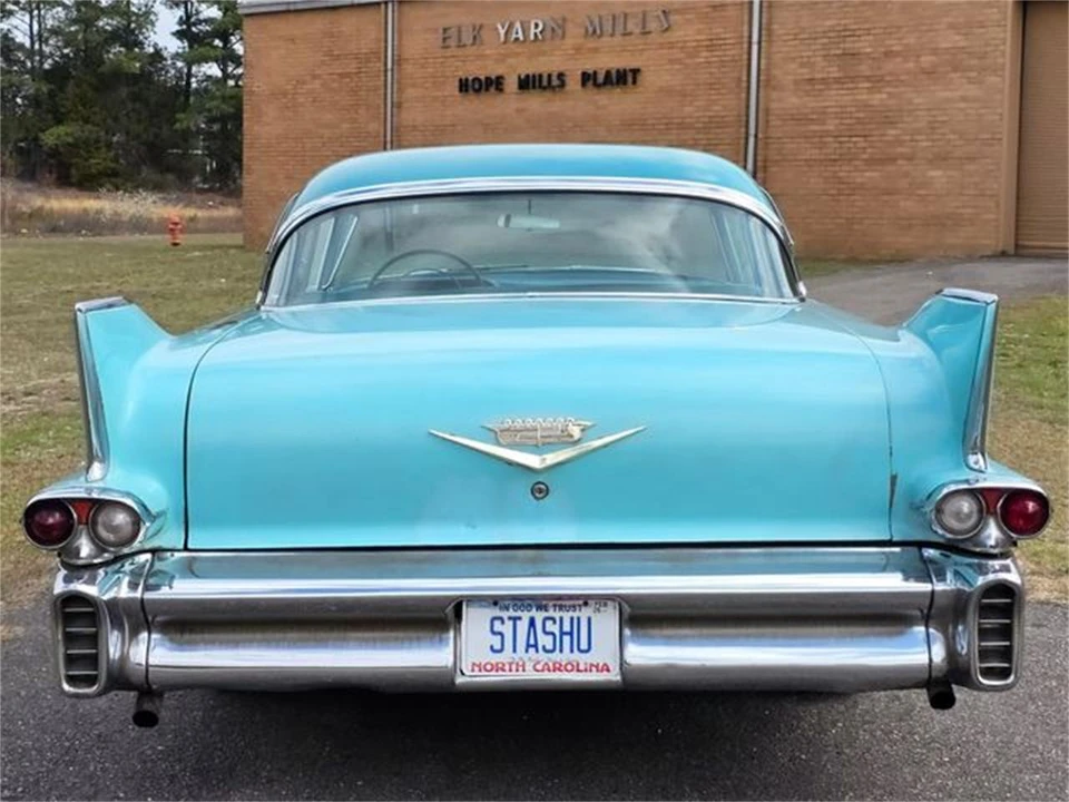 1958 Cadillac Series 62 4th Gen - Image 9 of 31