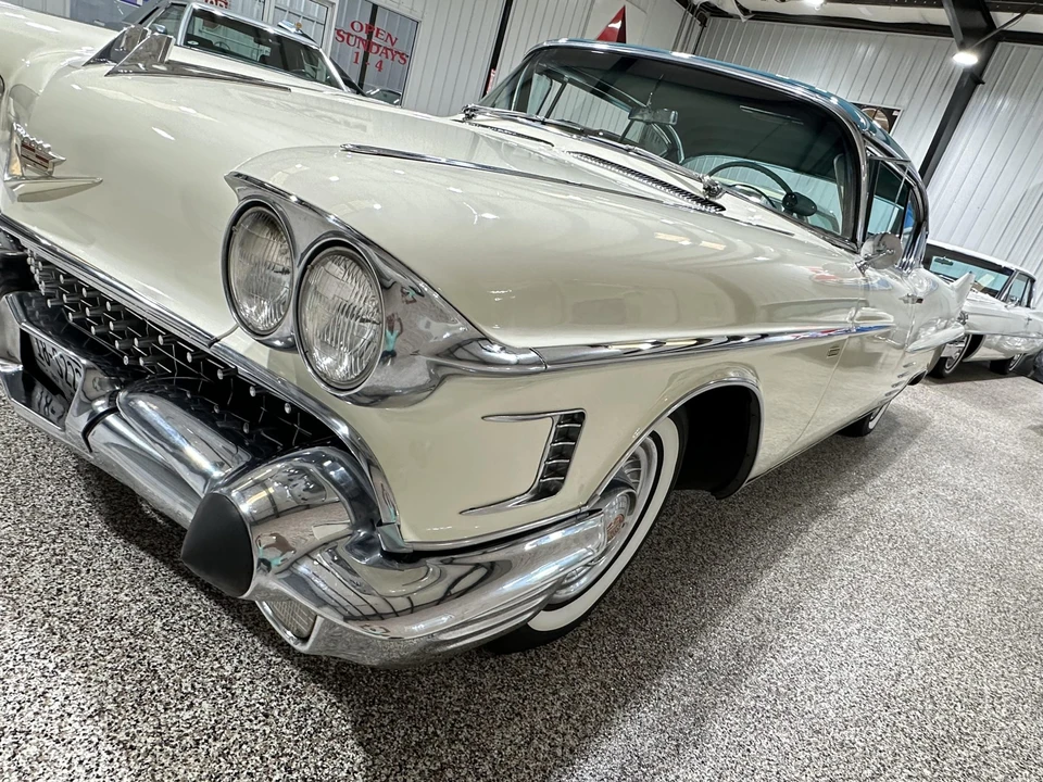 1958 Cadillac Series 62 4th Gen - Image 24 of 31