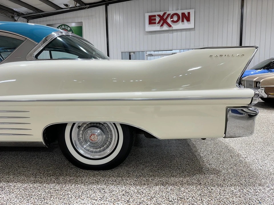 1958 Cadillac Series 62 4th Gen - Image 30 of 31