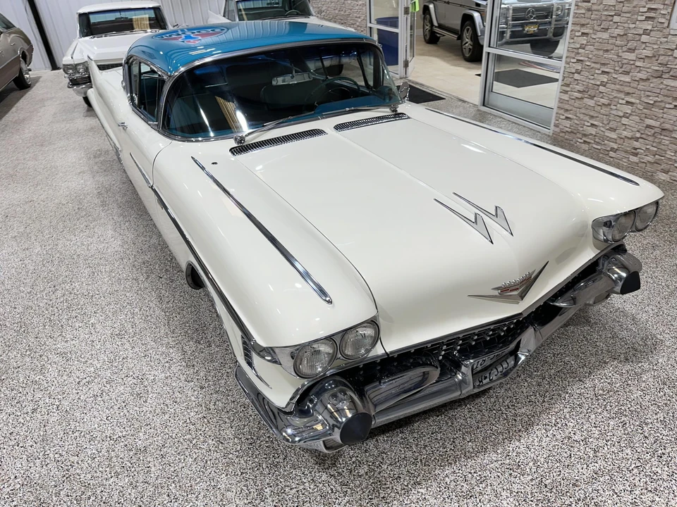 1958 Cadillac Series 62 4th Gen - Image 5 of 31