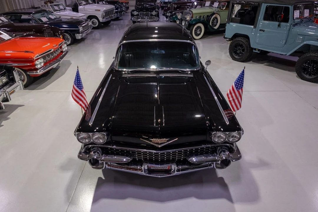 1958 Cadillac Series 70 & 75 - Image 9 of 12