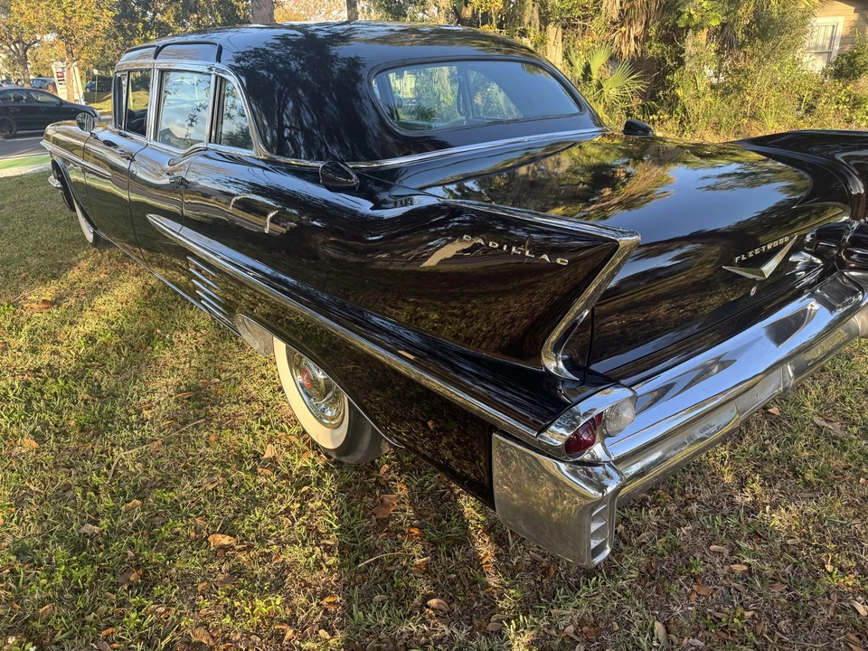 1958 Cadillac Series 70 & 75 - Image 22 of 31