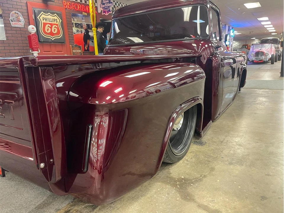 1958 Chevrolet Task Force - Image 7 of 17