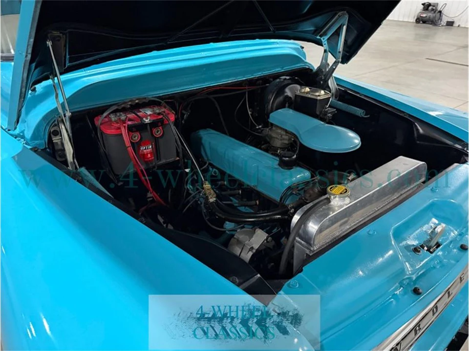 1958 Chevrolet Task Force - Image 26 of 31