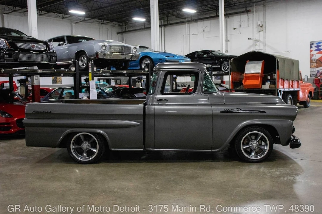 1958 Chevrolet Task Force - Image 8 of 12