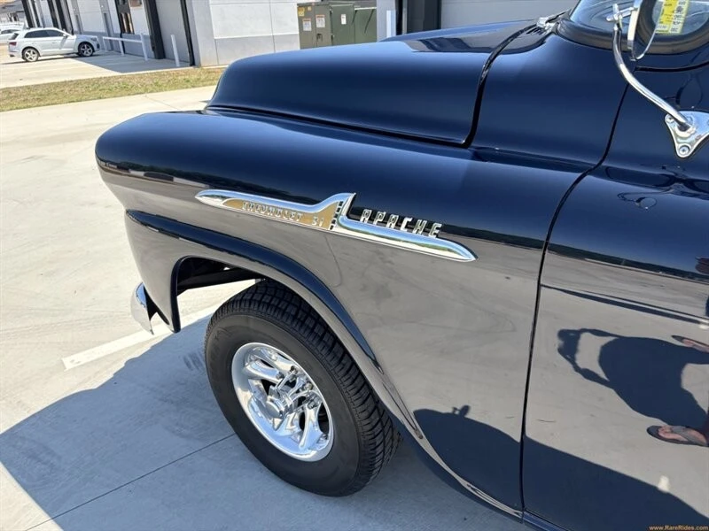 1958 Chevrolet Task Force - Image 10 of 31