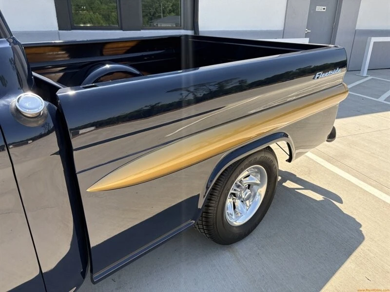 1958 Chevrolet Task Force - Image 12 of 31