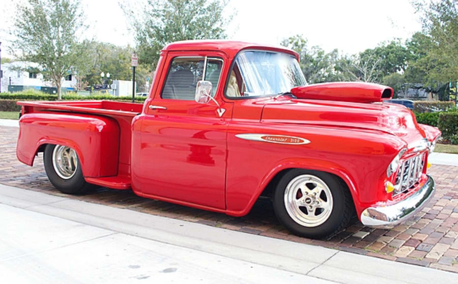 1958 Chevrolet Task Force - Image 2 of 6