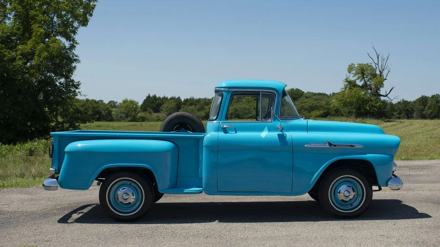 1958 Chevrolet Task Force - Image 11 of 12
