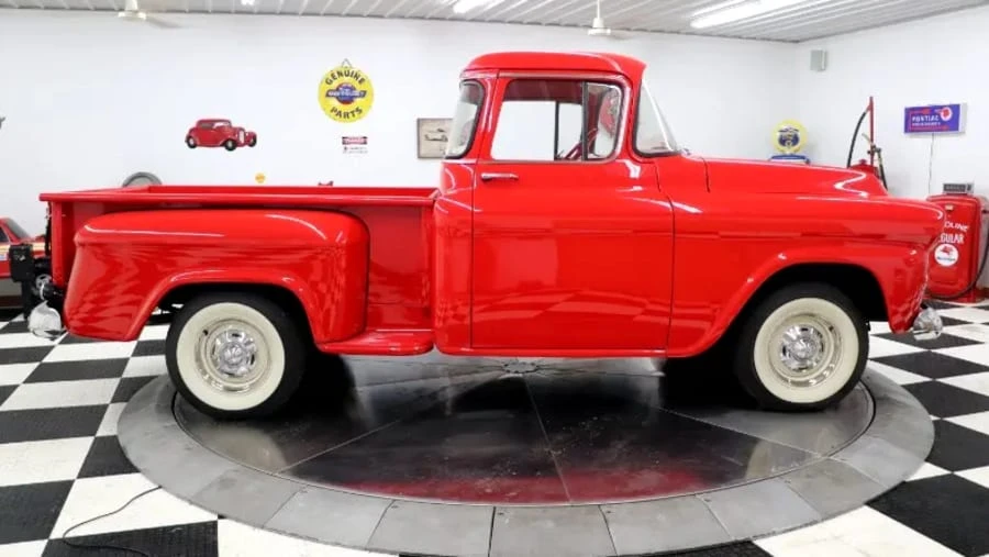 1958 Chevrolet Task Force - Image 2 of 23