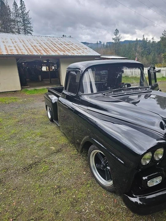 1958 Chevrolet Task Force - Image 5 of 21