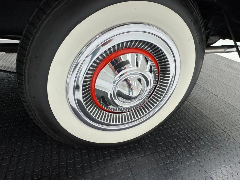 1958 Chevrolet Task Force - Image 22 of 31