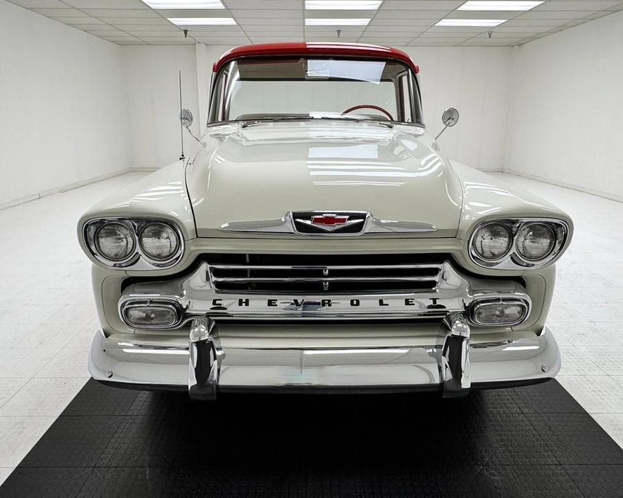 1958 Chevrolet Task Force - Image 8 of 31